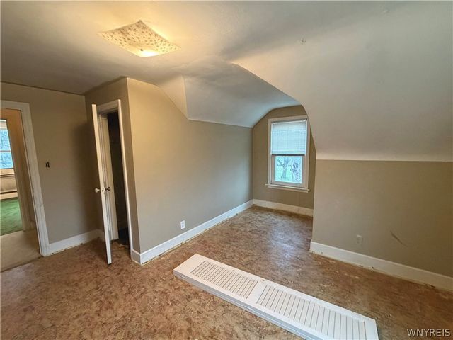 223 Harding Road, Amherst, NY 14221