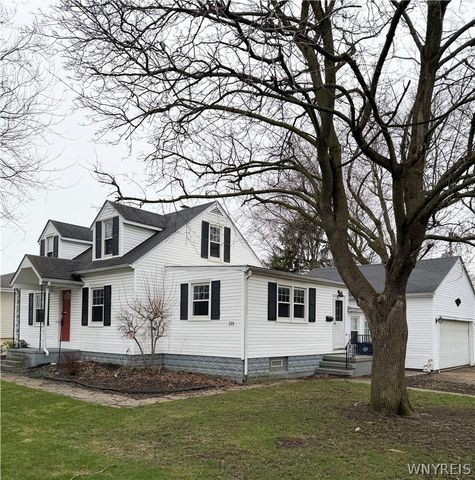 223 Harding Road, Amherst, NY 14221