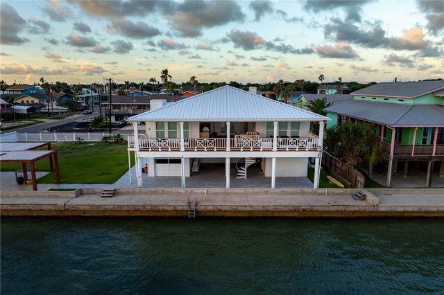 204 Bayshore Dr, Ingleside, TX 78362