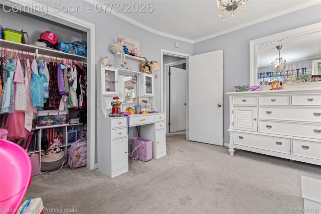 20913 Bon Brae Street, St. Clair Shores, MI 48081