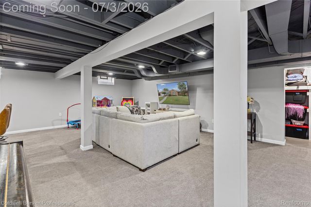 20913 Bon Brae Street, St. Clair Shores, MI 48081