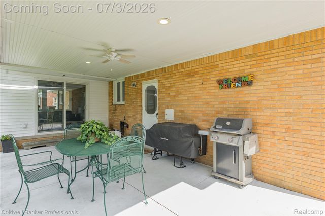 20913 Bon Brae Street, St. Clair Shores, MI 48081