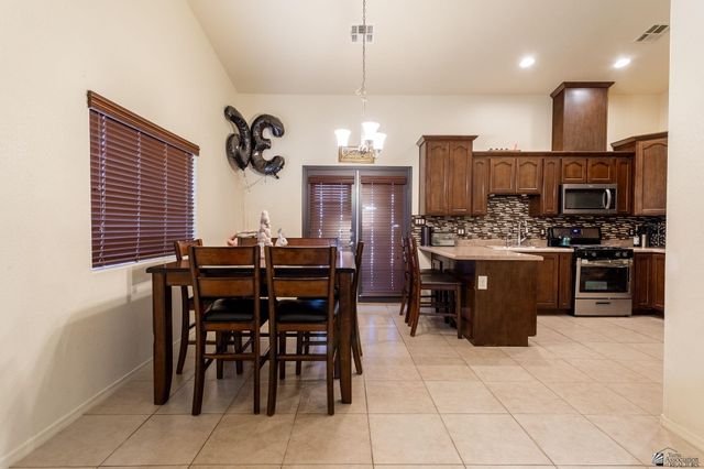3842 E Hoyos St, San Luis, AZ 85349