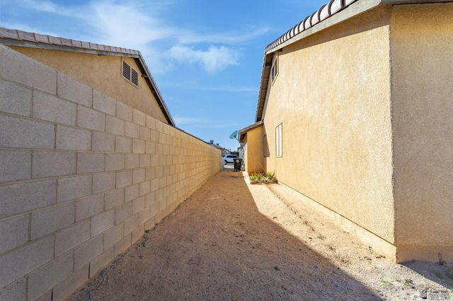 3842 E Hoyos St, San Luis, AZ 85349