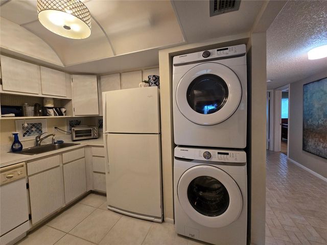 608 MIDWAY DRIVE A, Ocala, FL 34472