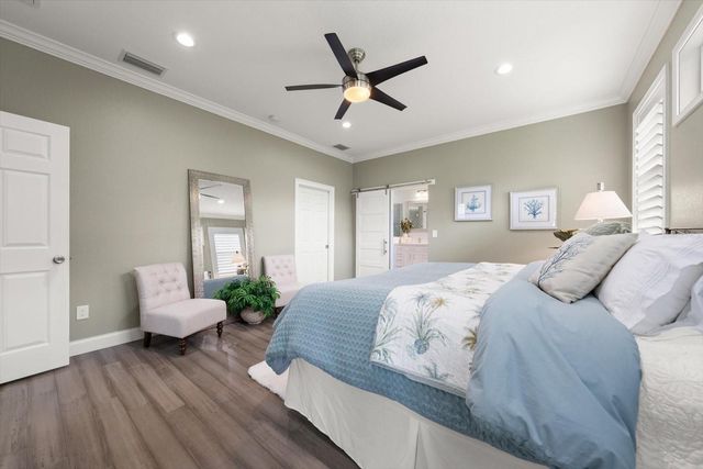 209 LIVE OAK LANE, Largo, FL 33770