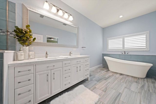 209 LIVE OAK LANE, Largo, FL 33770