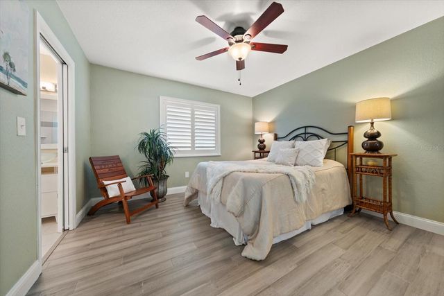 209 LIVE OAK LANE, Largo, FL 33770