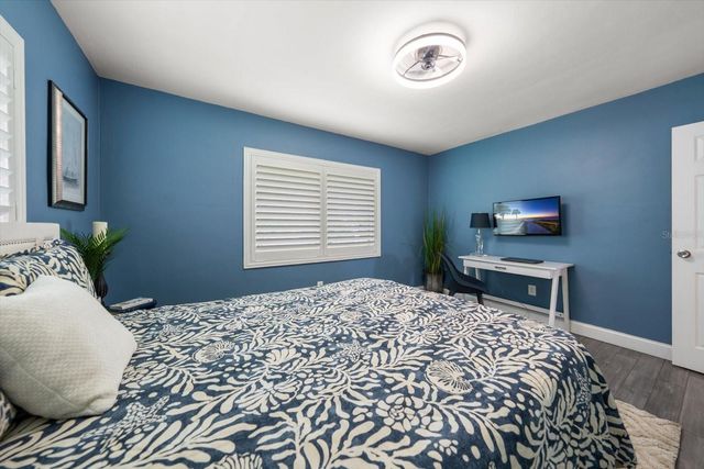 209 LIVE OAK LANE, Largo, FL 33770