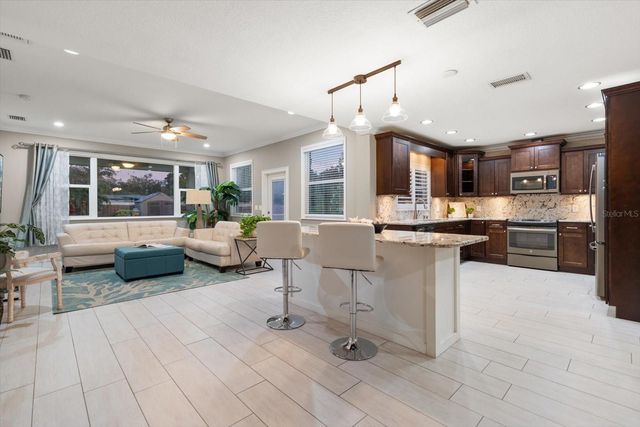 209 LIVE OAK LANE, Largo, FL 33770