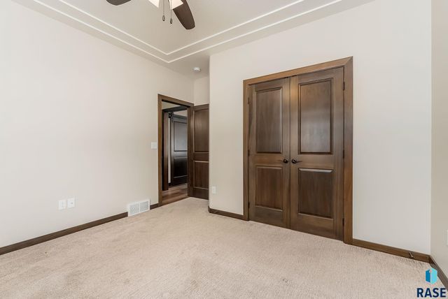 7921 E Norway Pine Trl Trail, Sioux Falls, SD 57110