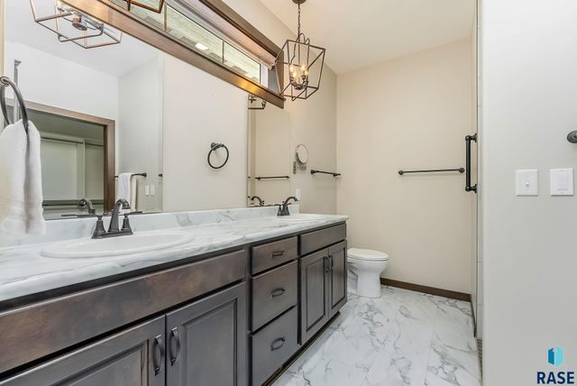 7921 E Norway Pine Trl Trail, Sioux Falls, SD 57110