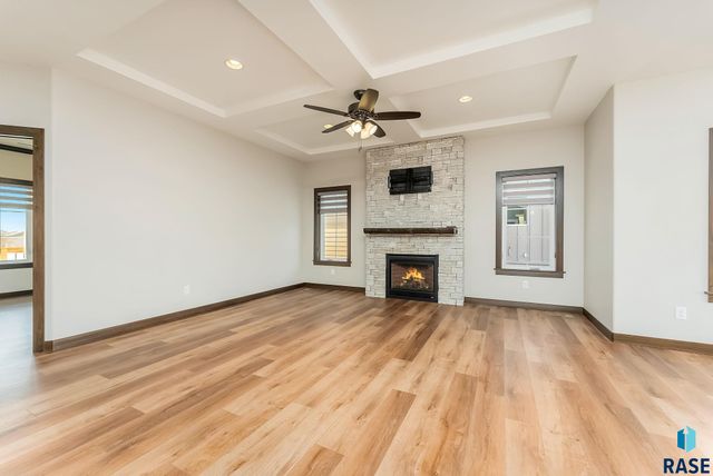 7921 E Norway Pine Trl Trail, Sioux Falls, SD 57110