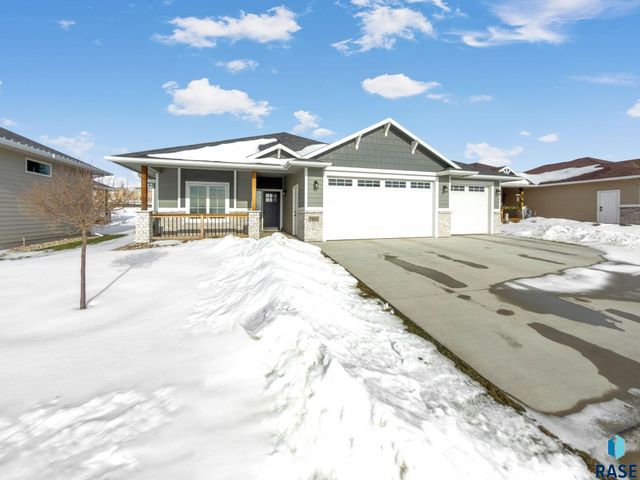 7921 E Norway Pine Trl Trail, Sioux Falls, SD 57110