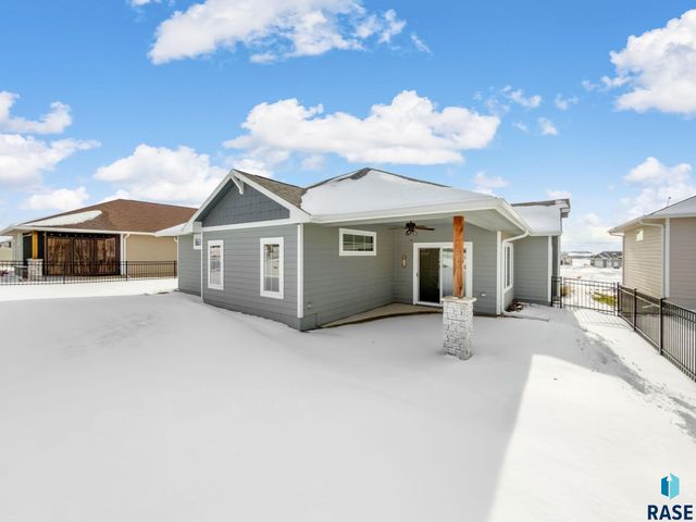 7921 E Norway Pine Trl Trail, Sioux Falls, SD 57110