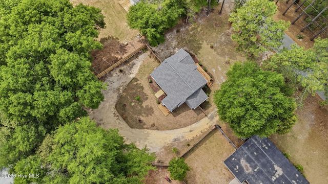 465 N Leak Street, Southern Pines, NC 28387