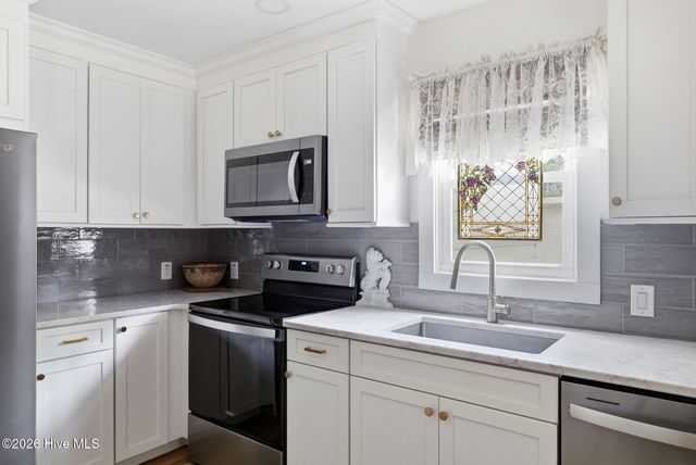 465 N Leak Street, Southern Pines, NC 28387