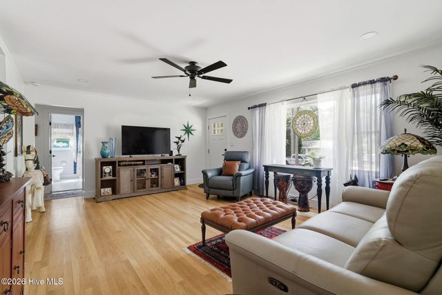 465 N Leak Street, Southern Pines, NC 28387