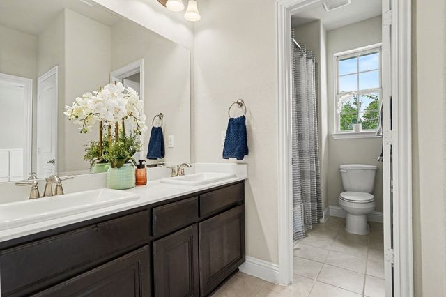 273 Shallow Brook Drive, Sunnyvale, TX 75182