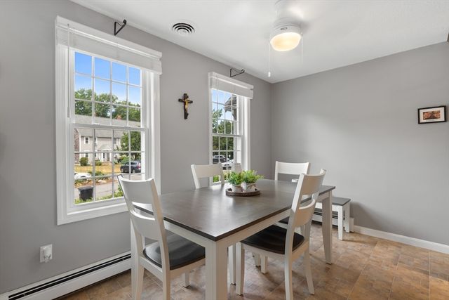 474 Twin Lakes Dr 474, Halifax, MA 02338