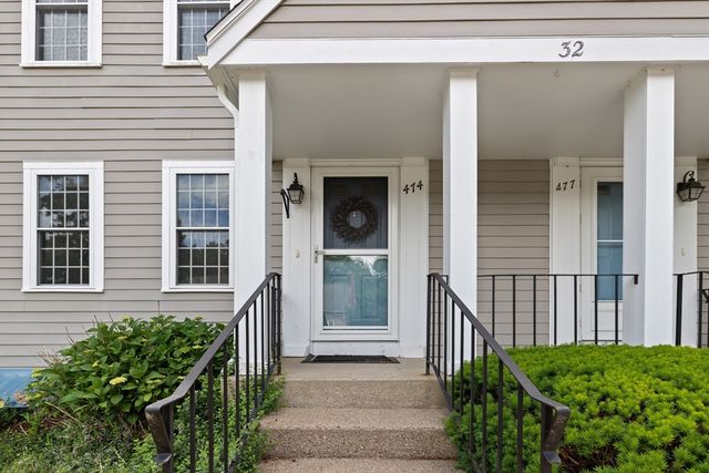 474 Twin Lakes Dr 474, Halifax, MA 02338
