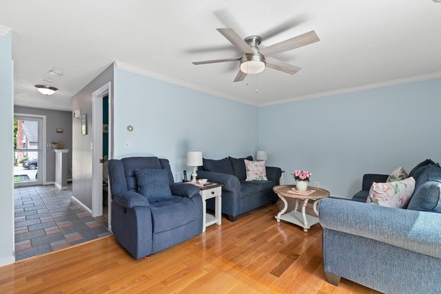474 Twin Lakes Dr 474, Halifax, MA 02338