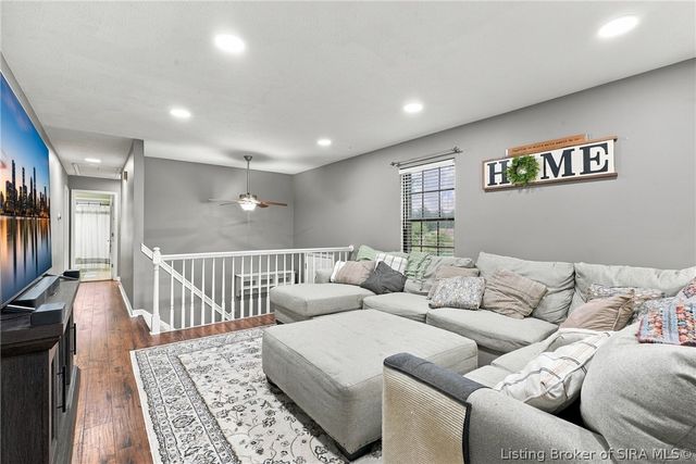 6507 Brad Court, Floyds Knobs, IN 47119