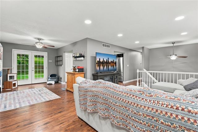 6507 Brad Court, Floyds Knobs, IN 47119