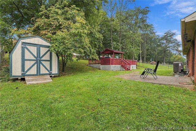 6507 Brad Court, Floyds Knobs, IN 47119