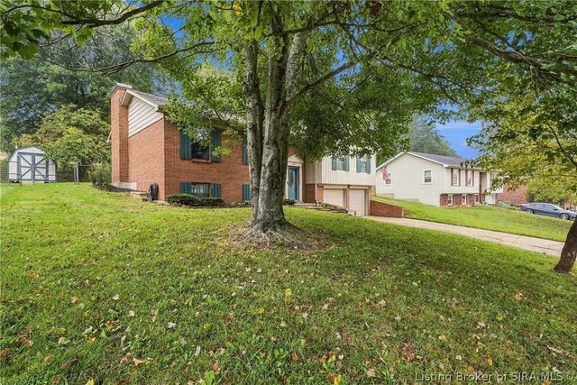6507 Brad Court, Floyds Knobs, IN 47119