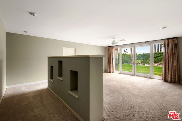 467 W Via Lola, Palm Springs, CA 92262