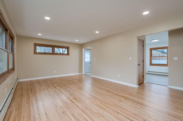 120 Wilson Way, Mankato, MN 56001