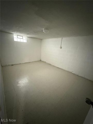 30243 Truman Ave, Wickliffe, OH 44092