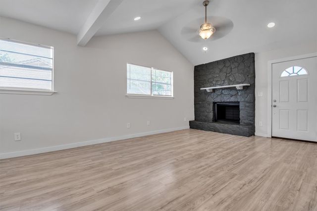 636 Mill ST B, San Marcos, TX 78666