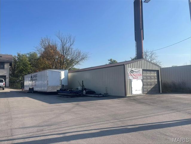 1307 Old Highway 50, Union, MO 63084