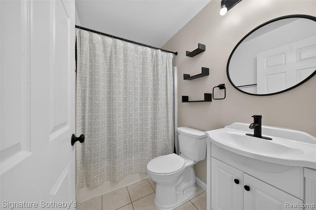 20209 Inkster Road, Livonia, MI 48152