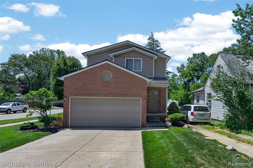 20209 Inkster Road, Livonia, MI 48152