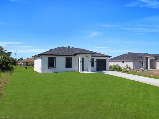 2609 21st ST SW, Lehigh Acres, FL 33976
