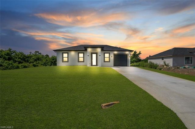 2609 21st ST SW, Lehigh Acres, FL 33976