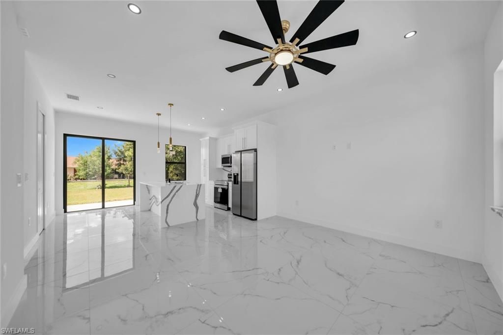 2609 21st ST SW, LEHIGH ACRES, FL 33976 — photo 4