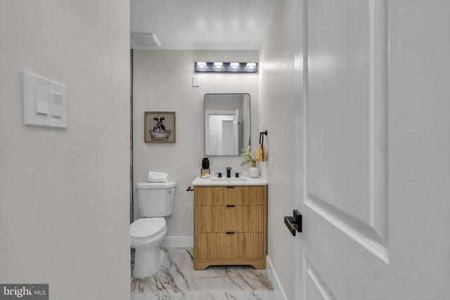 142 EASTBROOK LN, Willingboro, NJ 08046