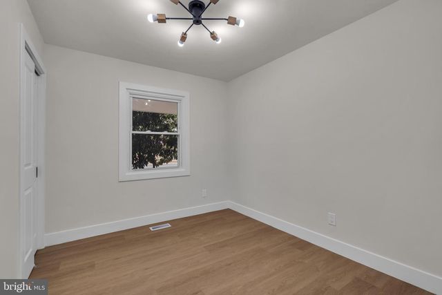 142 EASTBROOK LN, Willingboro, NJ 08046