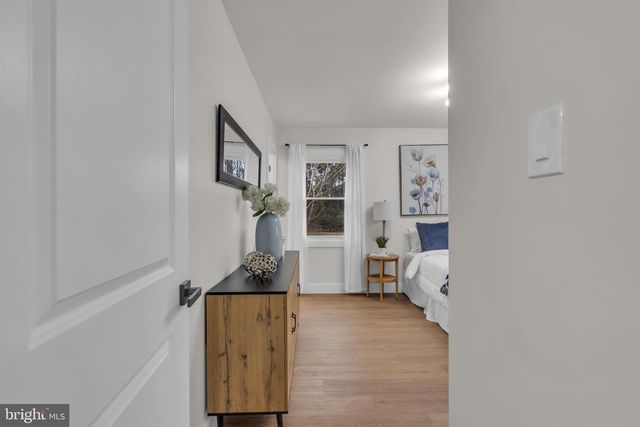 142 EASTBROOK LN, Willingboro, NJ 08046