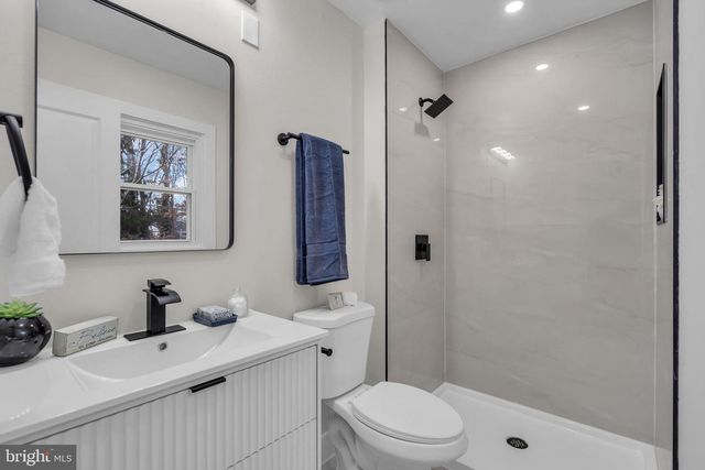 142 EASTBROOK LN, Willingboro, NJ 08046