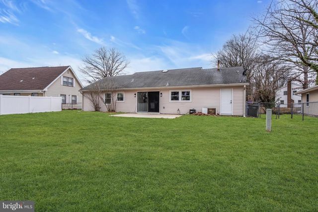 142 EASTBROOK LN, Willingboro, NJ 08046