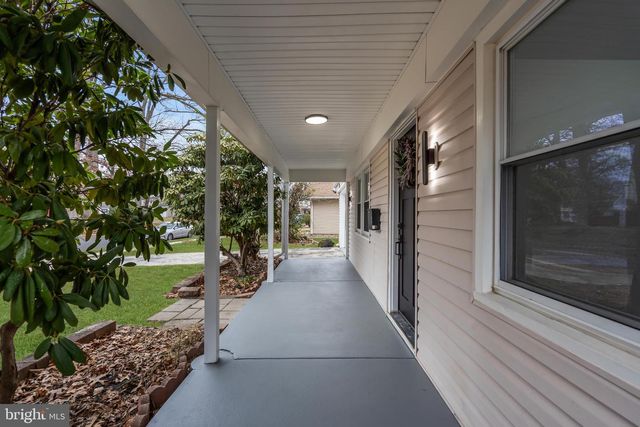 142 EASTBROOK LN, Willingboro, NJ 08046