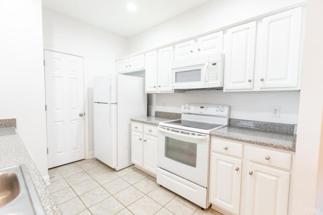 206 Capstone Drive 104, Lynchburg, VA 24502