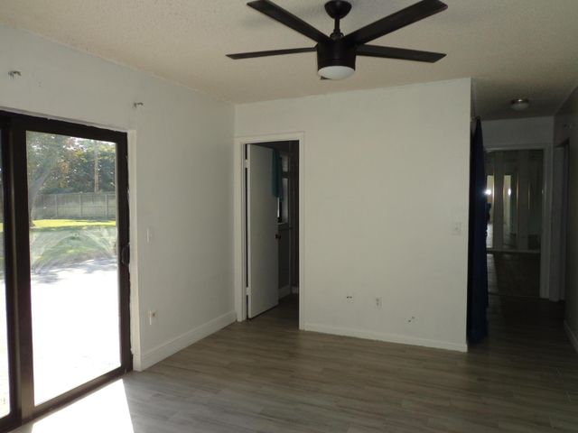 151 Cordoba Circle, Royal Palm Beach, FL 33411