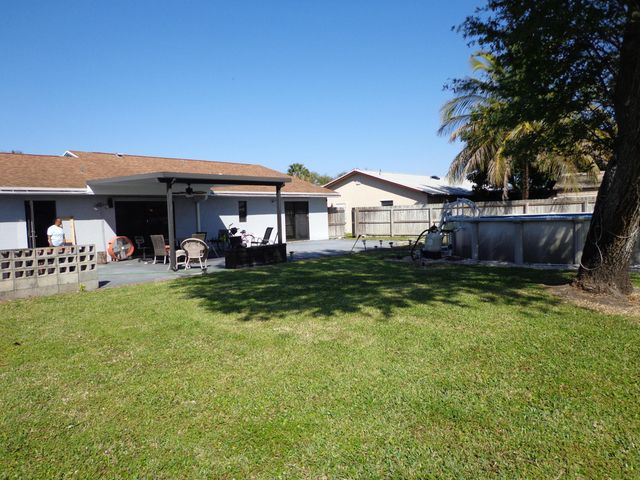 151 Cordoba Circle, Royal Palm Beach, FL 33411