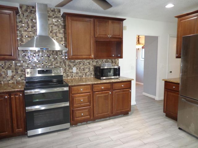 151 Cordoba Circle, Royal Palm Beach, FL 33411